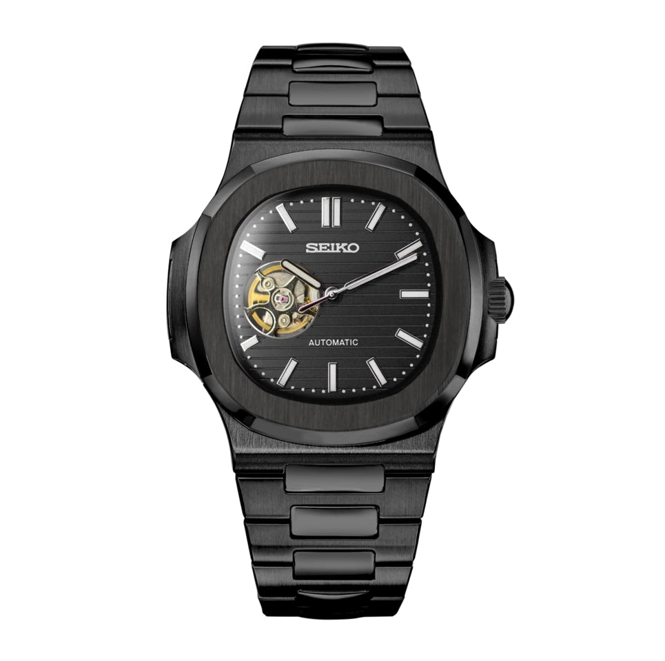 Vorderansicht der Seiko Mod Nautilus All Black Open Heart Automatikuhr mit sichtbarem Uhrwerk