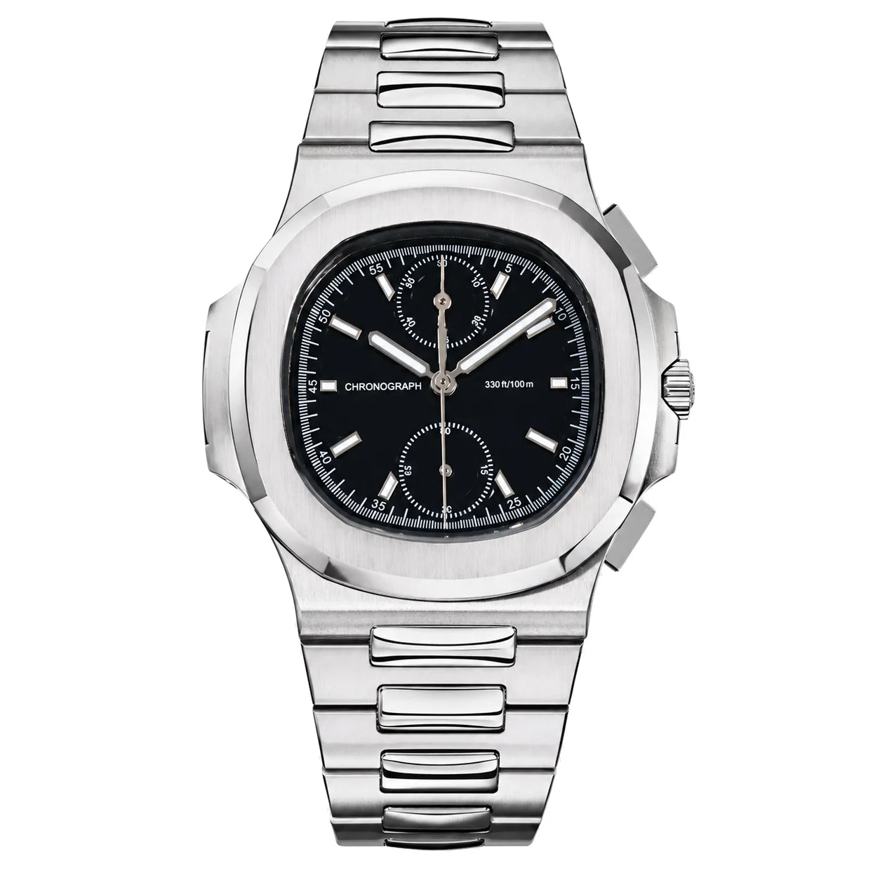 Frontansicht der Seiko Mod Nautilus Chronograph mit schwarzem Zifferblatt und Edelstahlarmband.