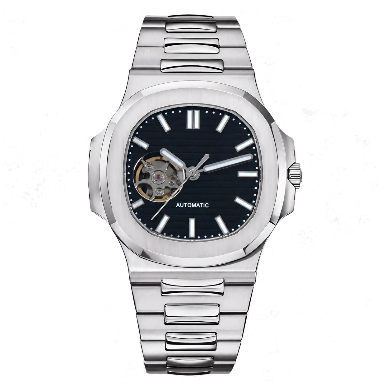 Frontalaufnahme der Seiko Mod Nautilus Open Heart mit Edelstahlgehäuse und schwarzem Zifferblatt.